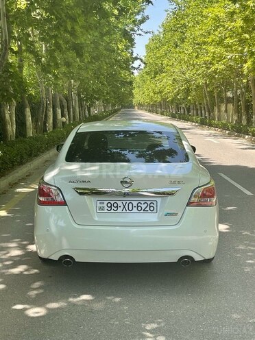 Nissan Altima 2014, 180,000 km - 2.5 л - Bakı