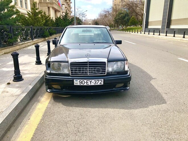 Mercedes E 260 1988, 477,000 km - 2.6 л - Bakı
