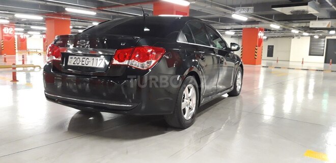 Chevrolet Cruze 2011, 325,000 km - 1.4 l - Gəncə