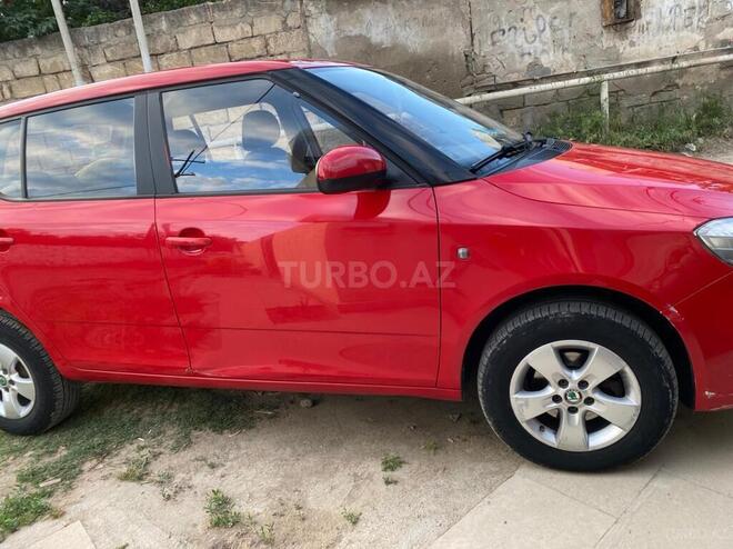 Skoda Fabia 2011, 126,000 km - 1.6 l - Bakı