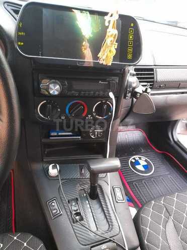 BMW 320 1993, 377,578 km - 2.0 l - Bakı