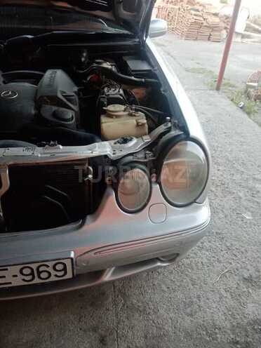 Mercedes E 320 2001, 320,000 km - 3.2 l - Ağsu