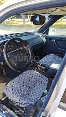 Mercedes C 230 1996, 334,400 km - 2.3 l - Bakı