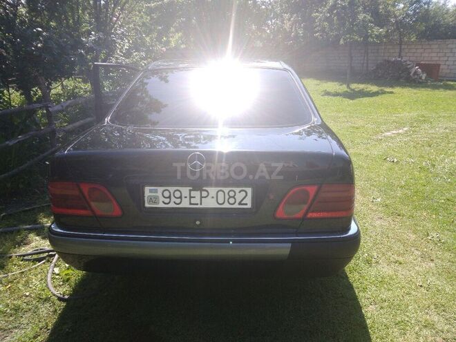 Mercedes E 200 1997, 55,000 km - 2.0 l - Zaqatala