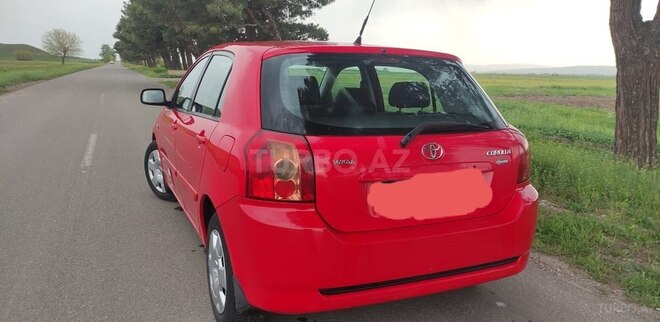 Toyota Corolla 2005, 190,000 km - 1.4 l - Gəncə