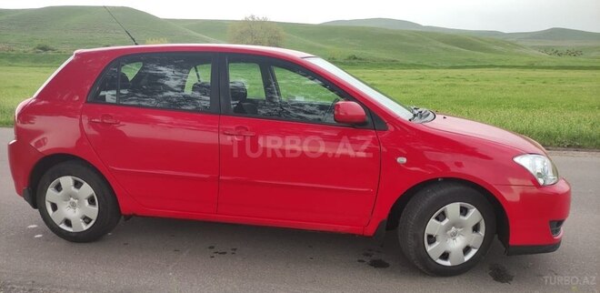 Toyota Corolla 2005, 190,000 km - 1.4 l - Gəncə