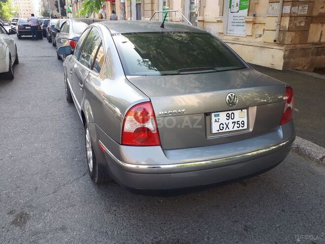 Volkswagen Passat 2002, 271,780 km - 2.0 l - Bakı