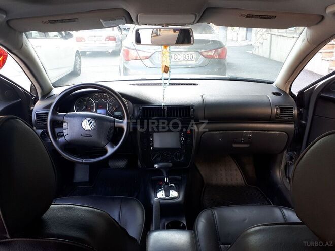Volkswagen Passat 2002, 271,780 km - 2.0 l - Bakı