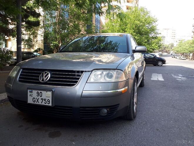 Volkswagen Passat 2002, 271,780 km - 2.0 l - Bakı