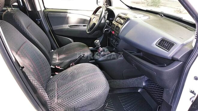 Fiat Doblo 2015, 242,000 km - 1.4 л - Bakı