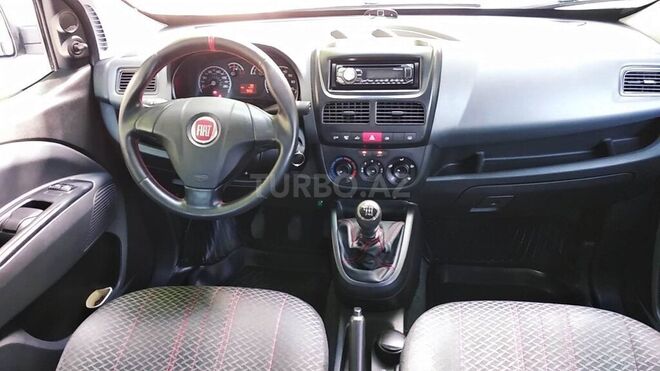 Fiat Doblo 2015, 242,000 km - 1.4 л - Bakı