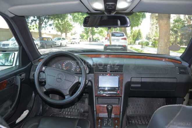 Mercedes C 240 1998, 333,000 km - 2.4 л - Ağcabədi