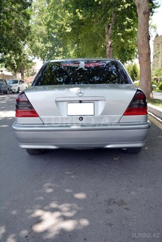 Mercedes C 240 1998, 333,000 km - 2.4 л - Ağcabədi