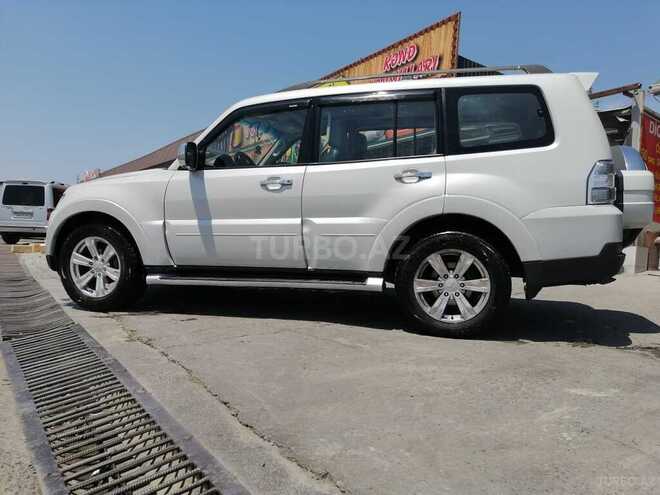 Mitsubishi Pajero 2007, 300,000 km - 3.0 l - Bakı