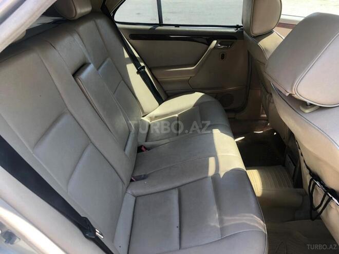Mercedes C 230 1997, 342,000 km - 2.3 l - Bakı