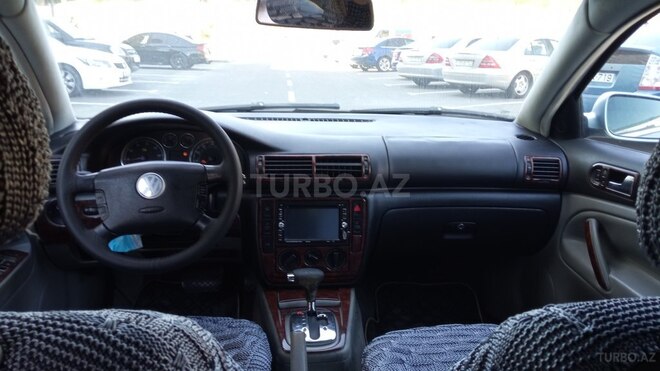 Volkswagen Passat 2003, 262,320 km - 1.8 l - Bakı