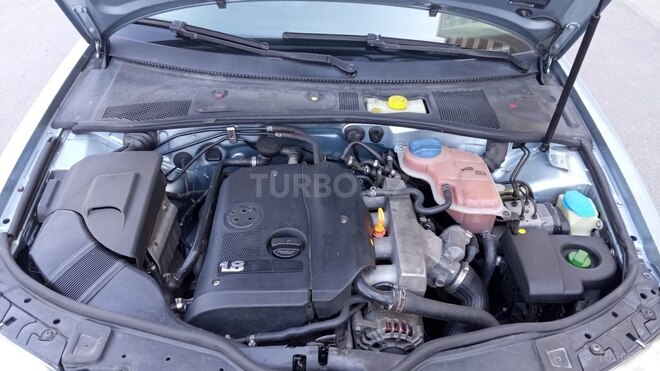 Volkswagen Passat 2003, 262,320 km - 1.8 l - Bakı