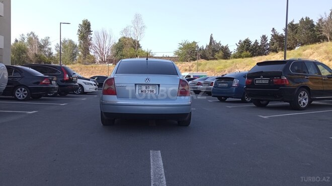 Volkswagen Passat 2003, 262,320 km - 1.8 l - Bakı