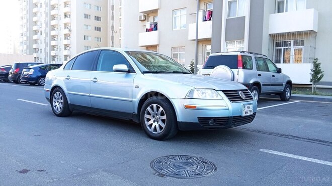 Volkswagen Passat 2003, 262,320 km - 1.8 l - Bakı