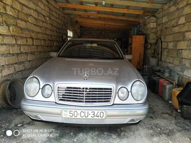 Mercedes E 220 1999, 345,000 km - 2.2 л - Bakı