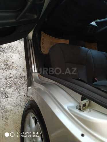 Mercedes E 220 1999, 345,000 km - 2.2 л - Bakı