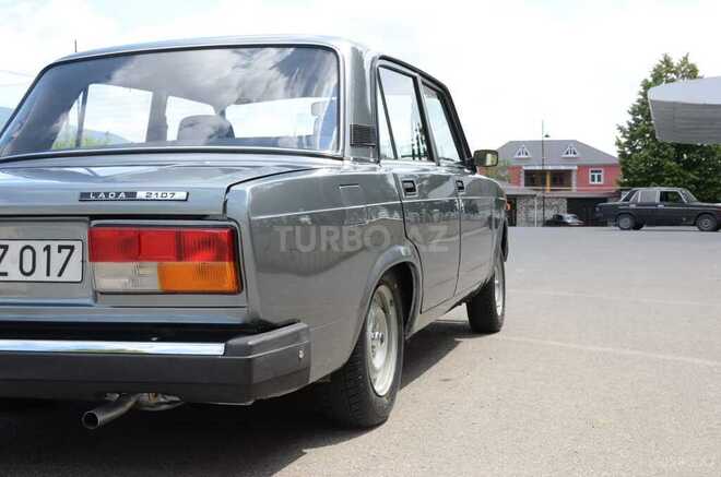 LADA (VAZ) 2107 2010, 134,000 km - 1.6 l - İsmayıllı