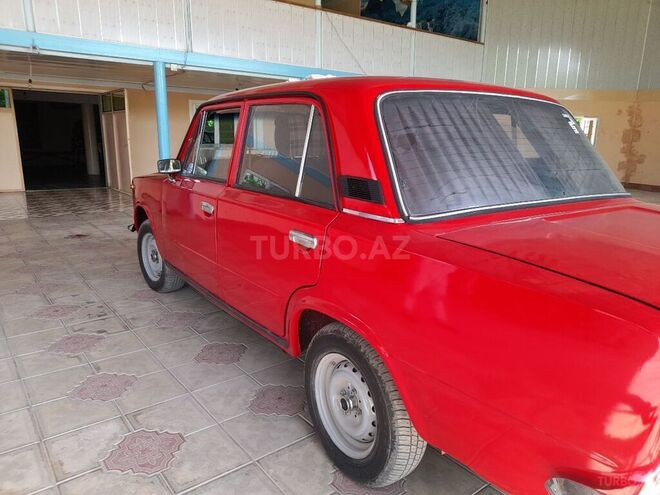 LADA (VAZ) 21011 1984, 10,000 km - 1.3 l - Qazax