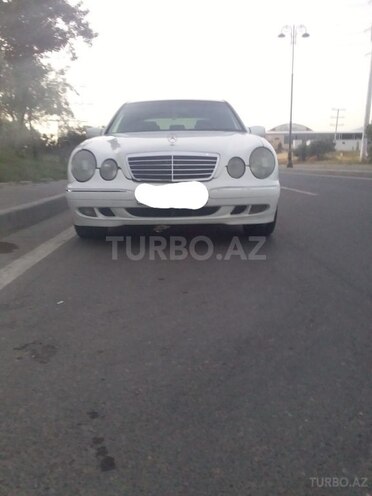 Mercedes E 270 2001, 351,000 km - 2.7 l - Bakı