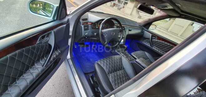 Mercedes E 320 2001, 377,000 km - 3.2 l - Xaçmaz