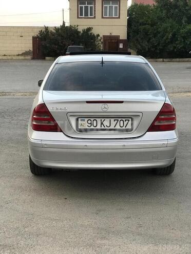 Mercedes C 240 2002, 309,000 km - 2.6 l - Salyan