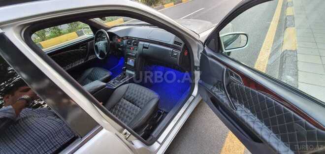 Mercedes E 320 2001, 377,000 km - 3.2 l - Xaçmaz