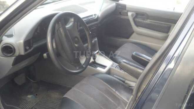 BMW 525 1994, 40,000 km - 2.5 l - Tovuz