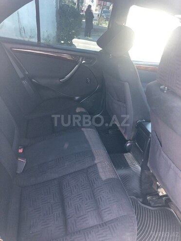 Mercedes C 220 1998, 398,000 km - 2.2 l - Bakı