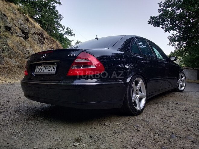 Mercedes E 220 2006, 390,000 km - 2.2 l - Bakı