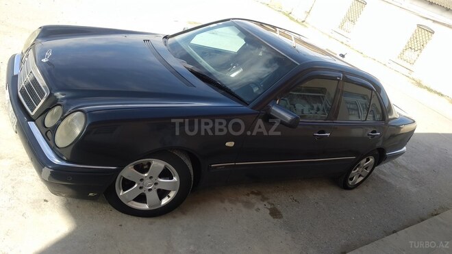 Mercedes E 300 1998, 421,600 km - 3.0 l - Bakı