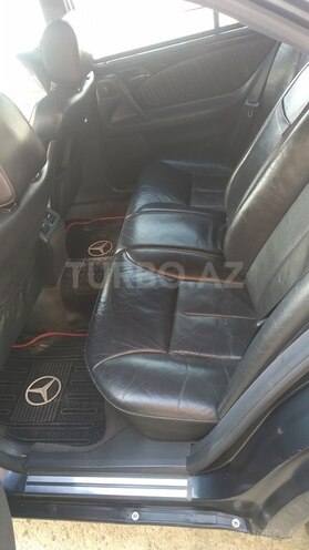Mercedes E 300 1998, 421,600 km - 3.0 l - Bakı