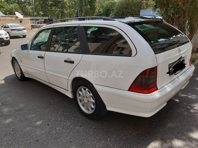 Mercedes C 220 1999, 40,000 km - 2.2 l - Bakı