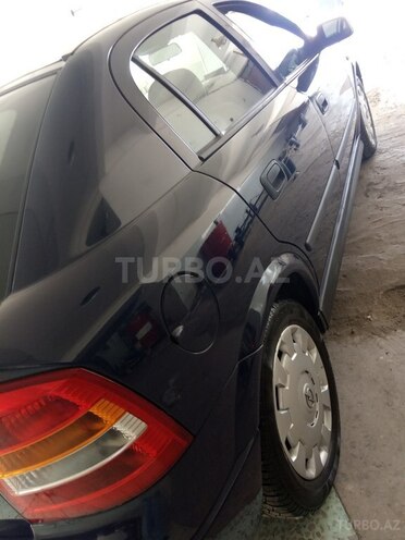 Opel Astra 2005, 172,000 km - 1.4 л - Bakı