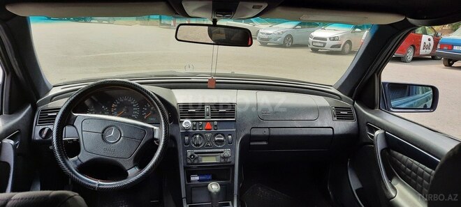 Mercedes C 200 1999, 350,000 km - 2.0 l - Bakı