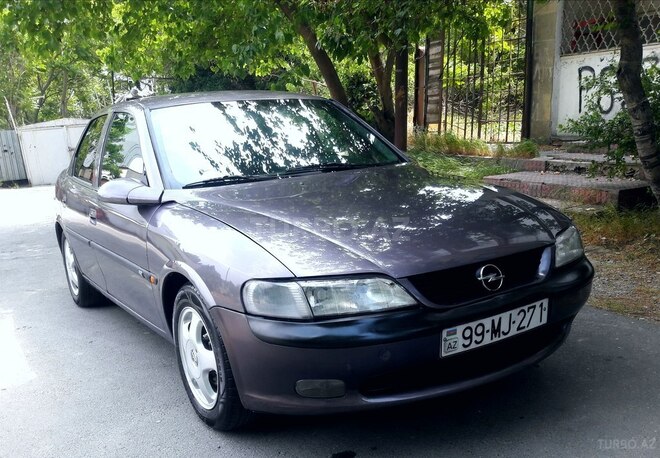 Opel Vectra 1996, 290,000 km - 1.8 l - Bakı