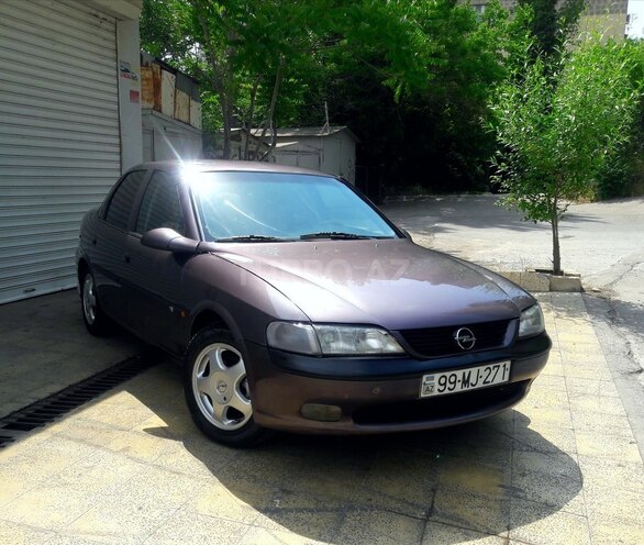 Opel Vectra 1996, 290,000 km - 1.8 l - Bakı