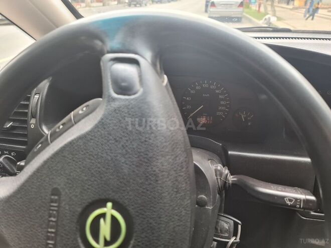 Opel Zafira 1999, 403,200 km - 1.8 л - Ağdaş