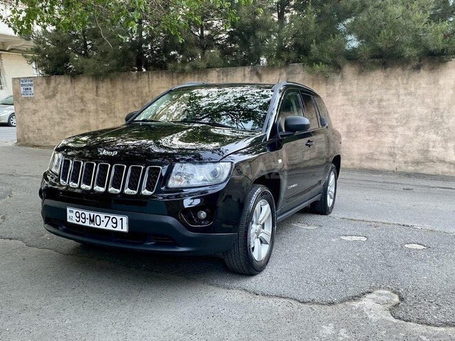 Jeep Compass 2012, 140,000 km - 2.4 l - Bakı