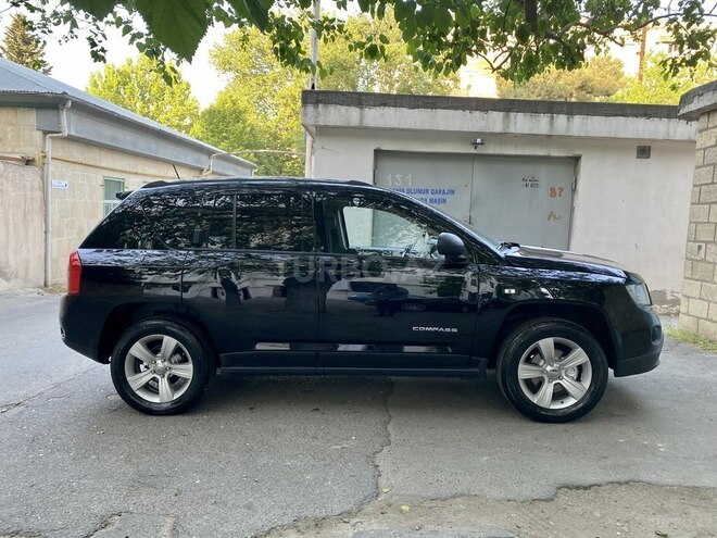 Jeep Compass 2012, 140,000 km - 2.4 l - Bakı