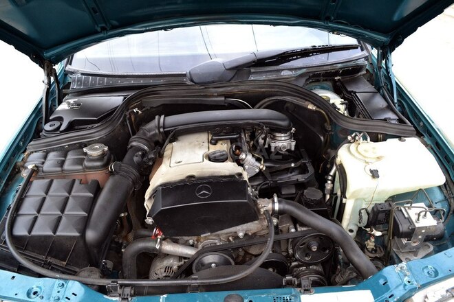 Mercedes C 180 1998, 320,000 km - 1.8 l - Bakı