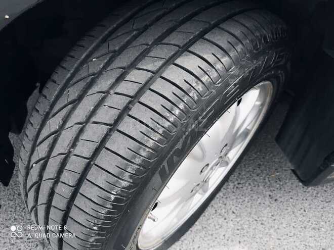Mercedes E 270 2000, 499,000 km - 2.7 л - Bakı