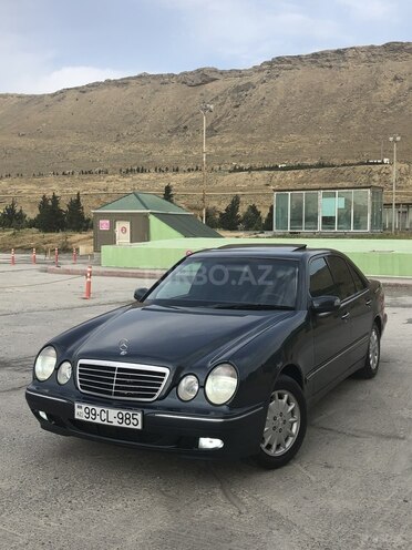 Mercedes E 270 2000, 499,000 km - 2.7 л - Bakı
