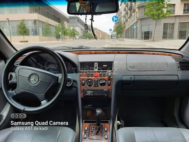 Mercedes C 230 2000, 360,000 km - 2.3 l - Bakı