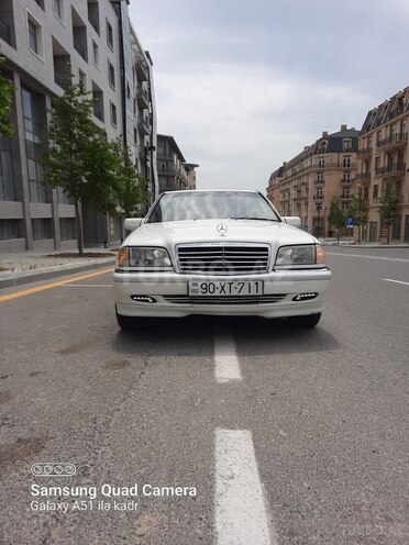 Mercedes C 230 2000, 360,000 km - 2.3 l - Bakı
