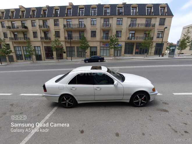 Mercedes C 230 2000, 360,000 km - 2.3 l - Bakı